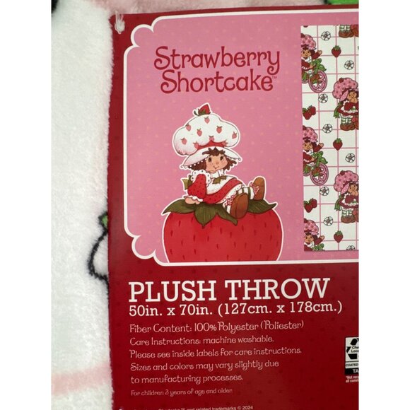 Strawberry Shortcake Plush Throw 50" X 70" Pink & White Polyester Kids Blanket - Picture 3 of 6